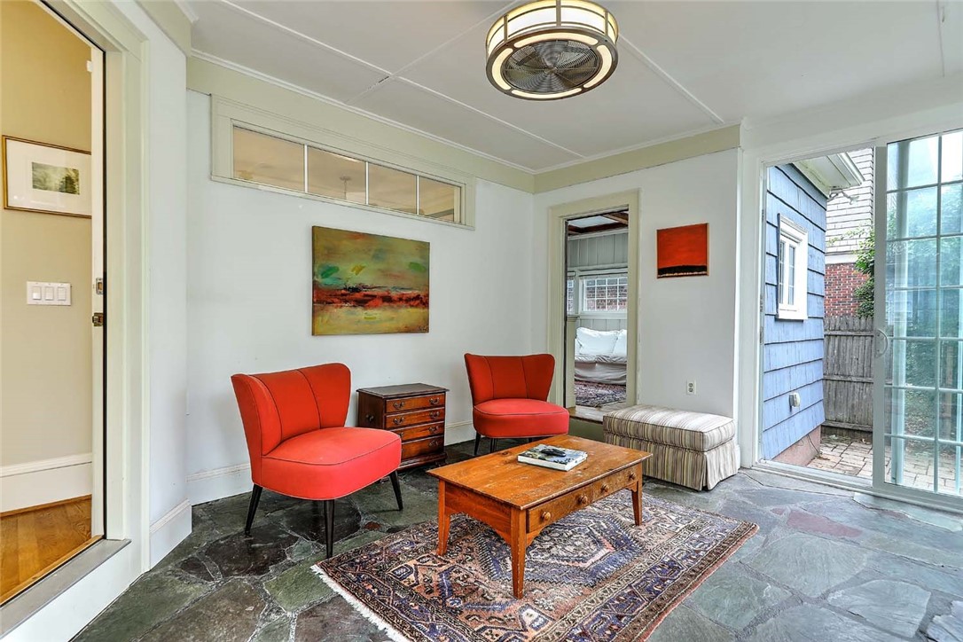 31 Clarendon Avenue