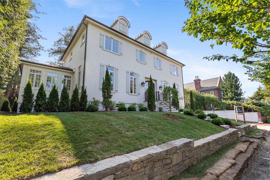 310 Blackstone Boulevard