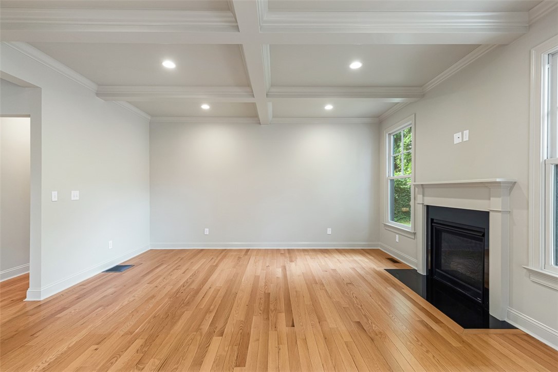 406 Blackstone Boulevard