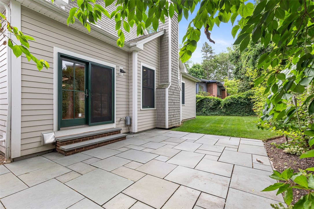 406 Blackstone Boulevard