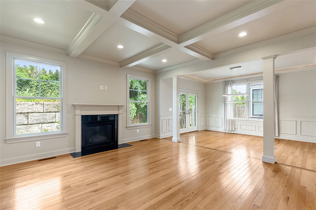 406 Blackstone Boulevard