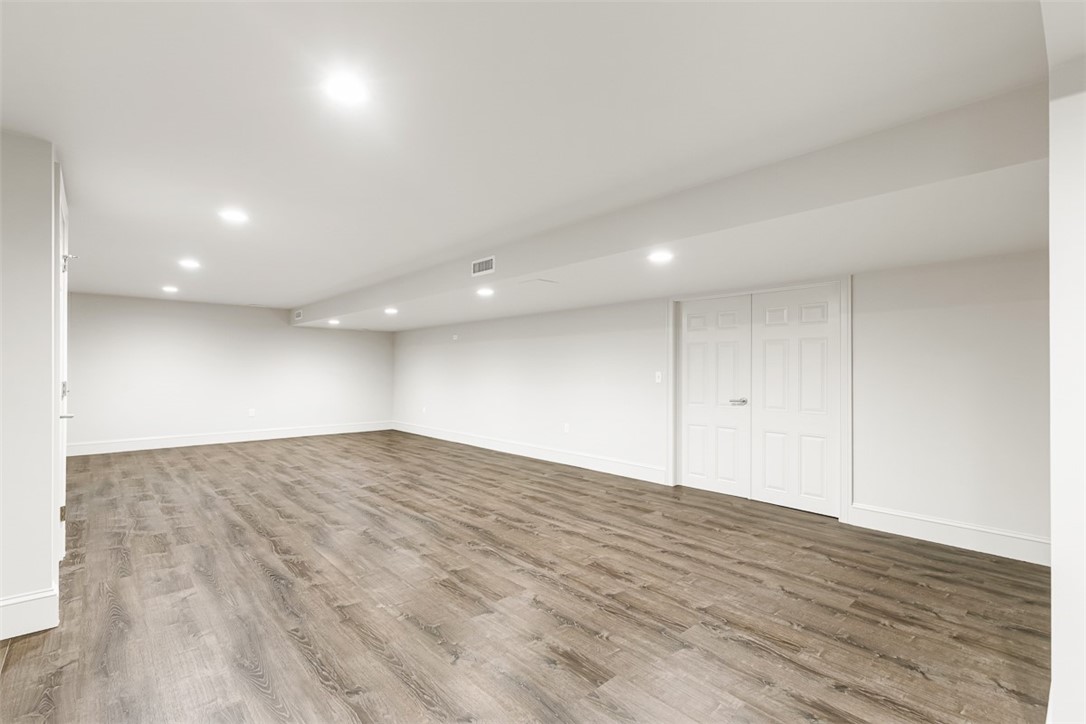 406 Blackstone Boulevard