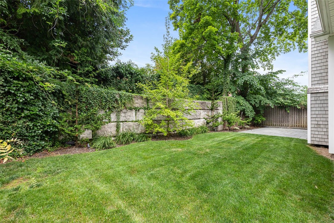 406 Blackstone Boulevard