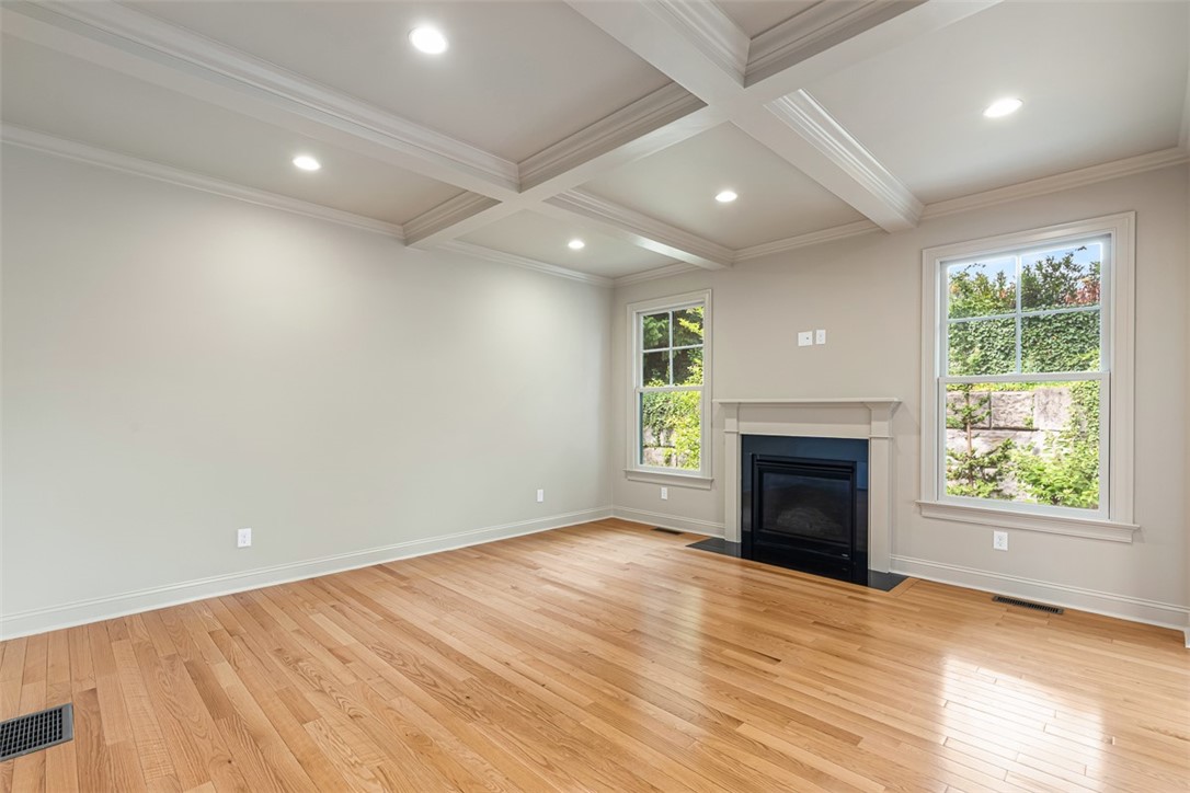 406 Blackstone Boulevard
