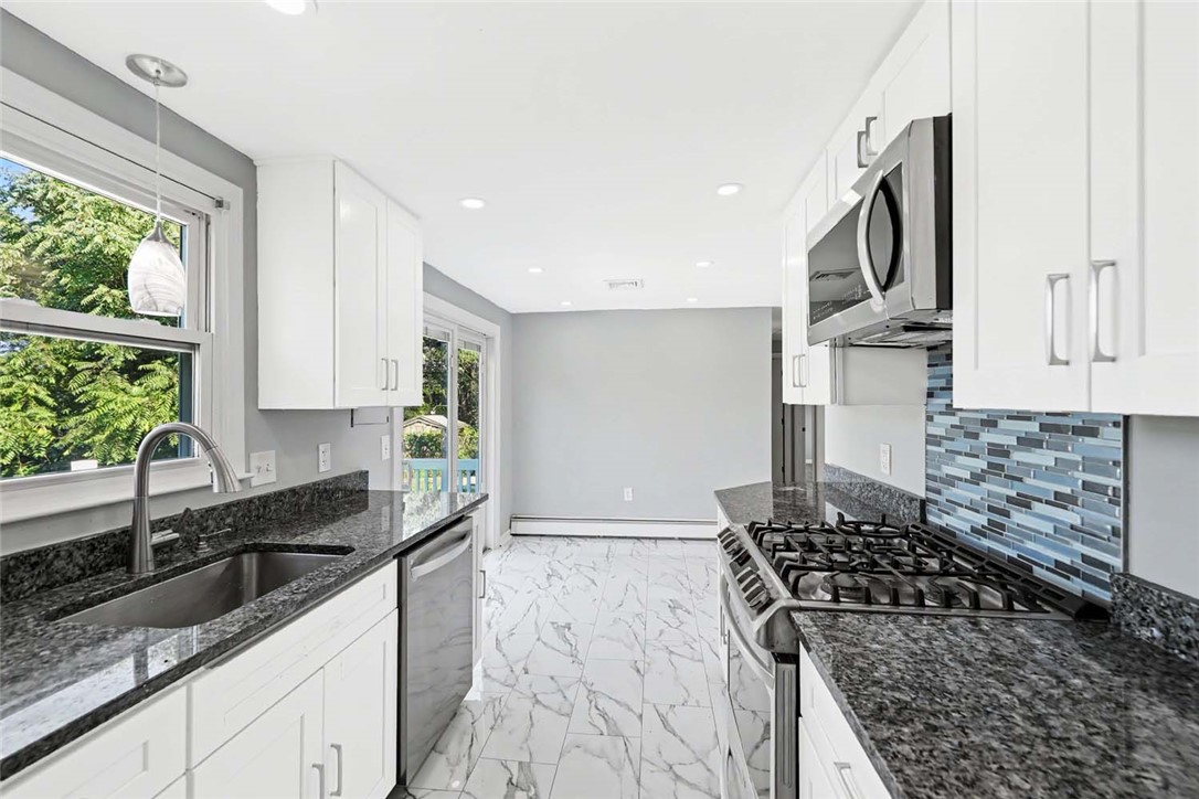 42 Roger Williams Avenue