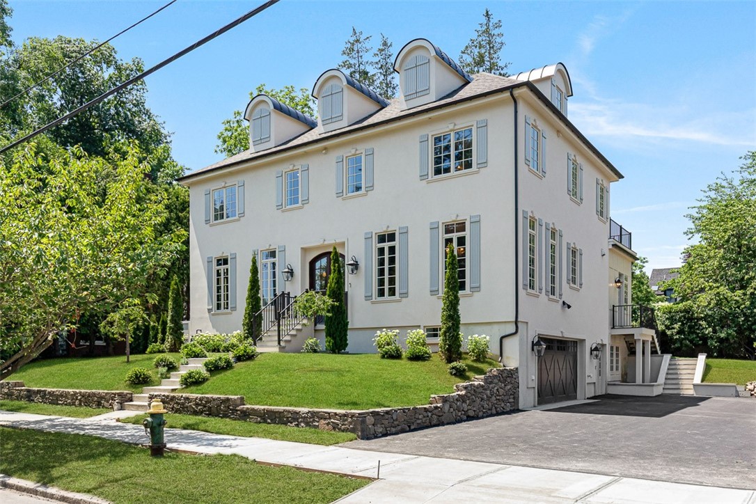 310 Blackstone Boulevard
