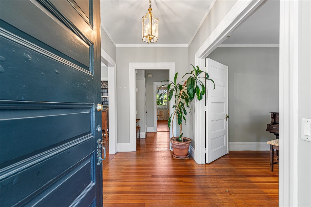 248 Morris Avenue