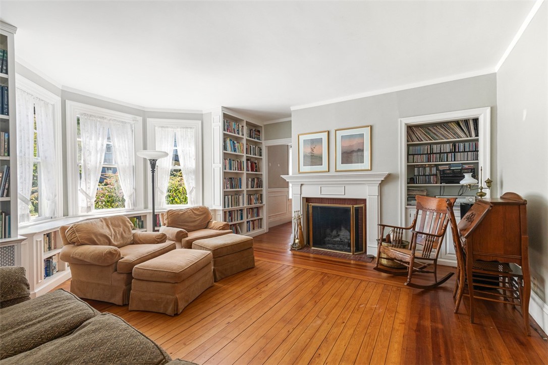 248 Morris Avenue