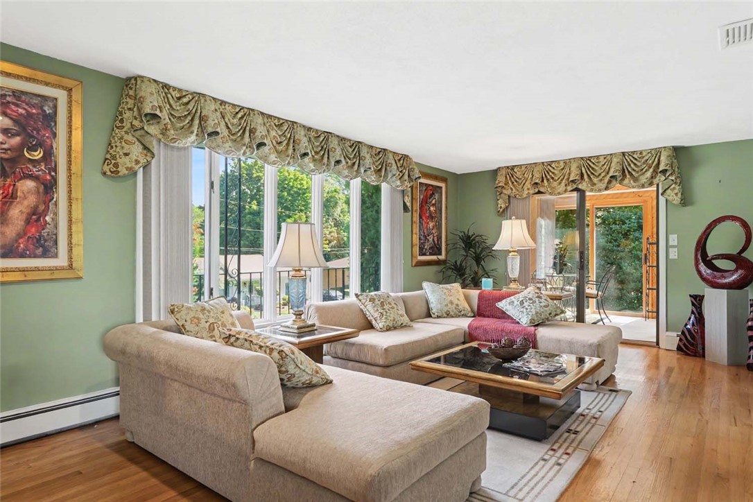 14 Sweet Hill Drive