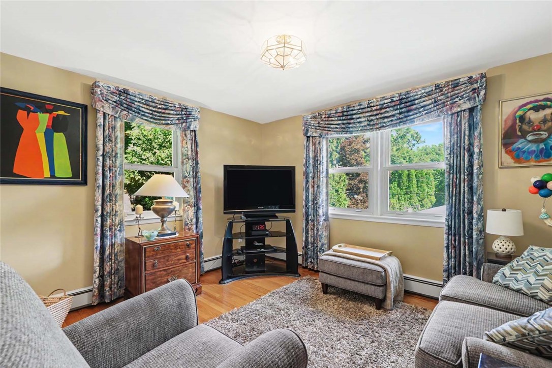 14 Sweet Hill Drive