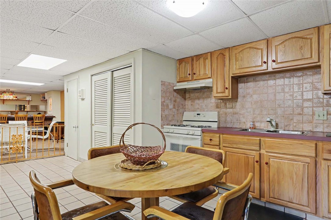14 Sweet Hill Drive