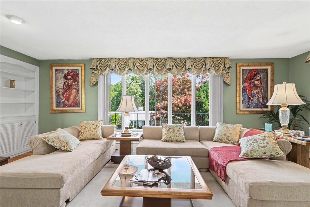 14 Sweet Hill Drive