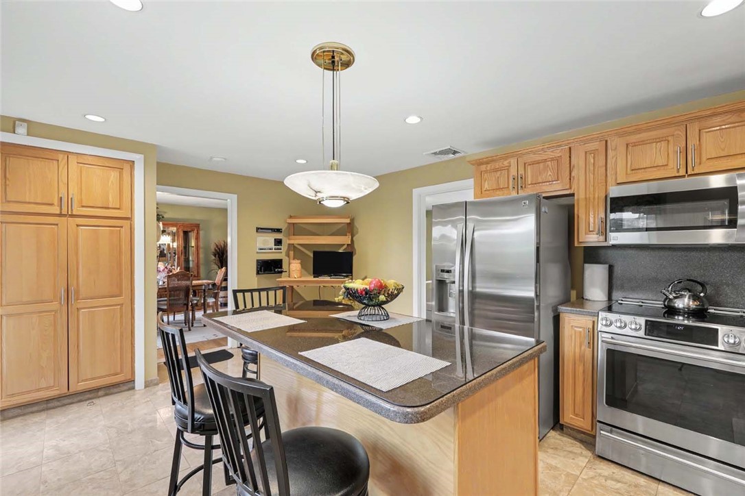 14 Sweet Hill Drive