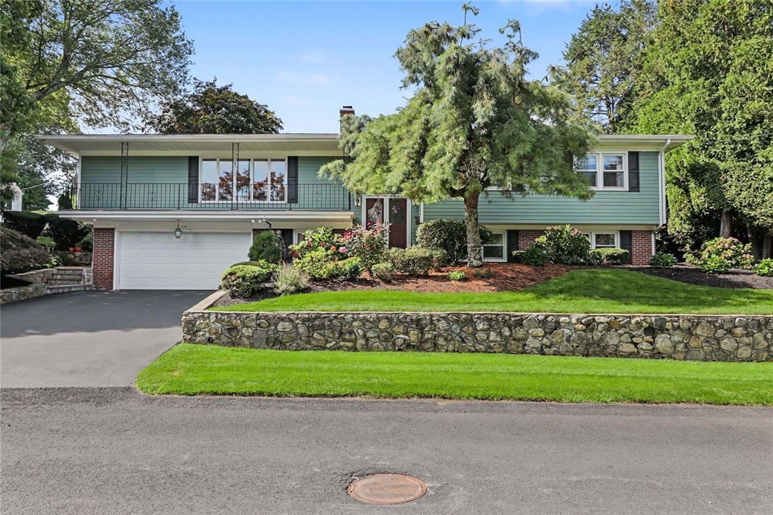 14 Sweet Hill Drive