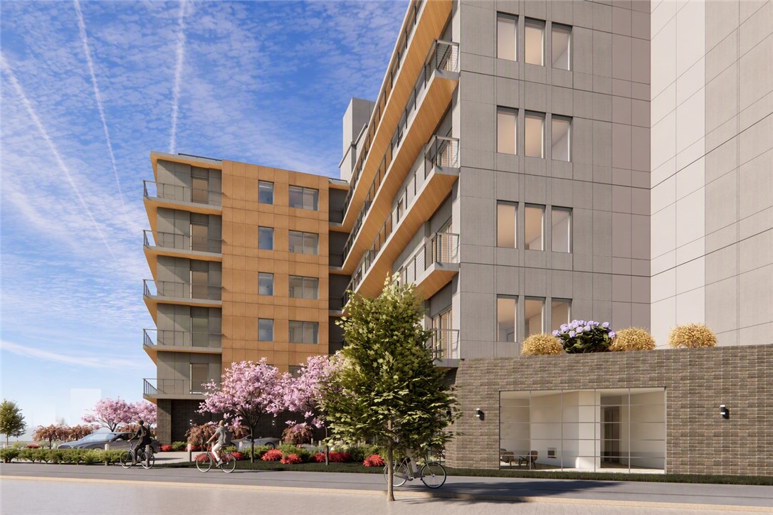 5 Richmond Square 305