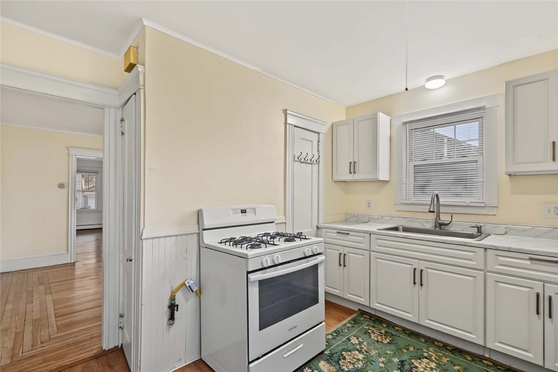 169 Tenth Street