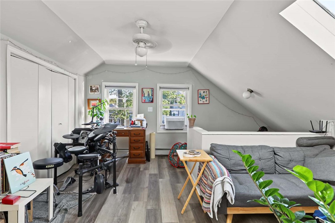 169 Tenth Street