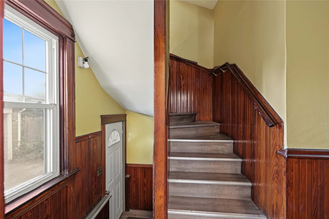 169 Tenth Street