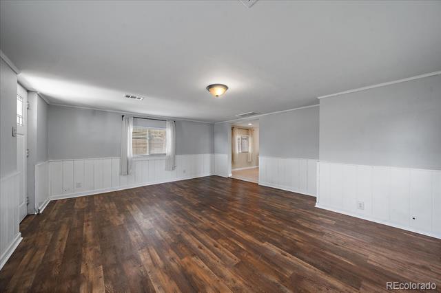 2001 W Wesley Avenue