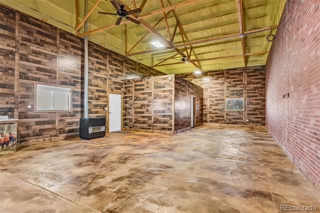 4005 Oak Grove Circle