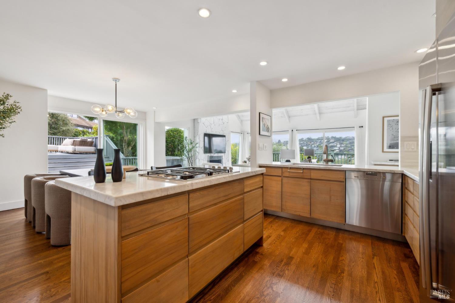 1837 Centro West Street