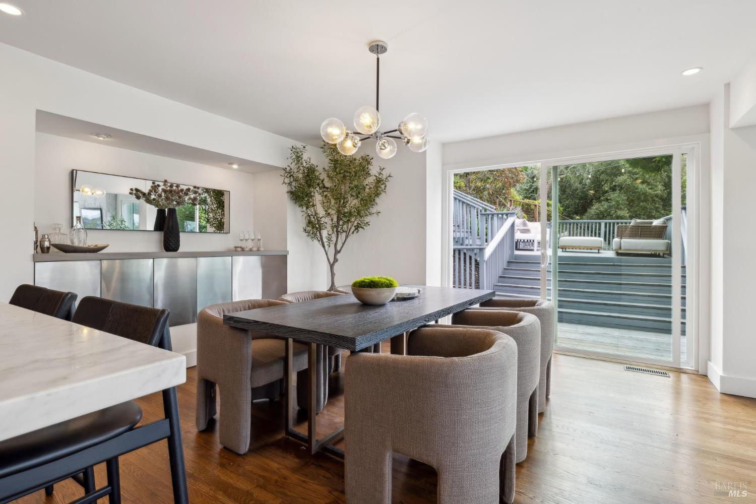 1837 Centro West Street