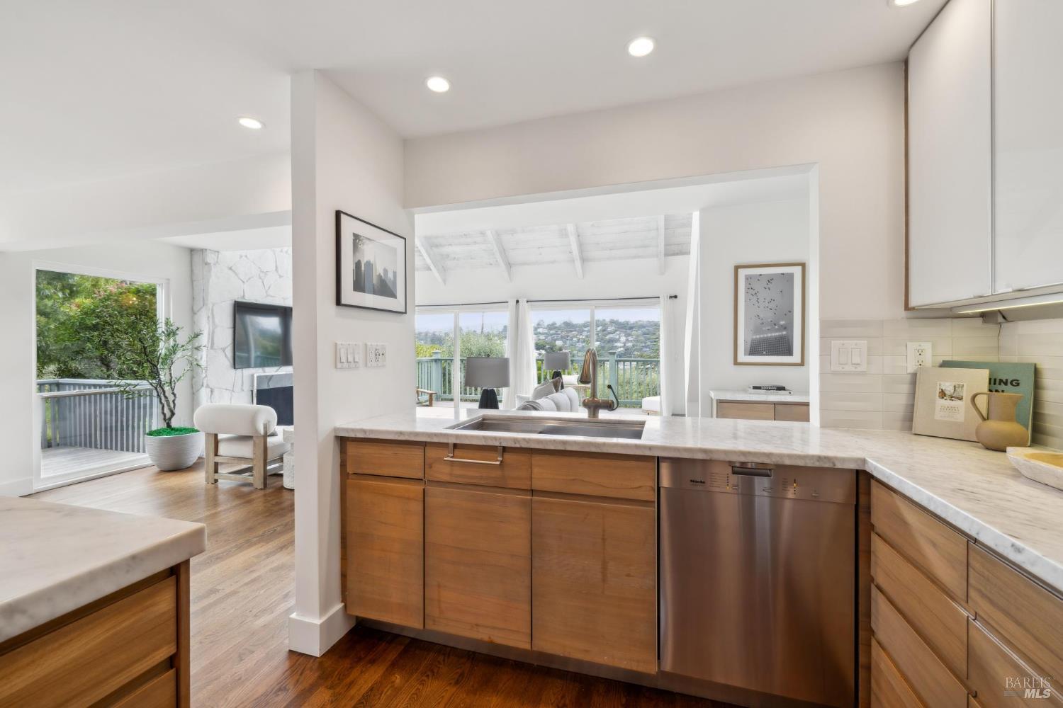 1837 Centro West Street