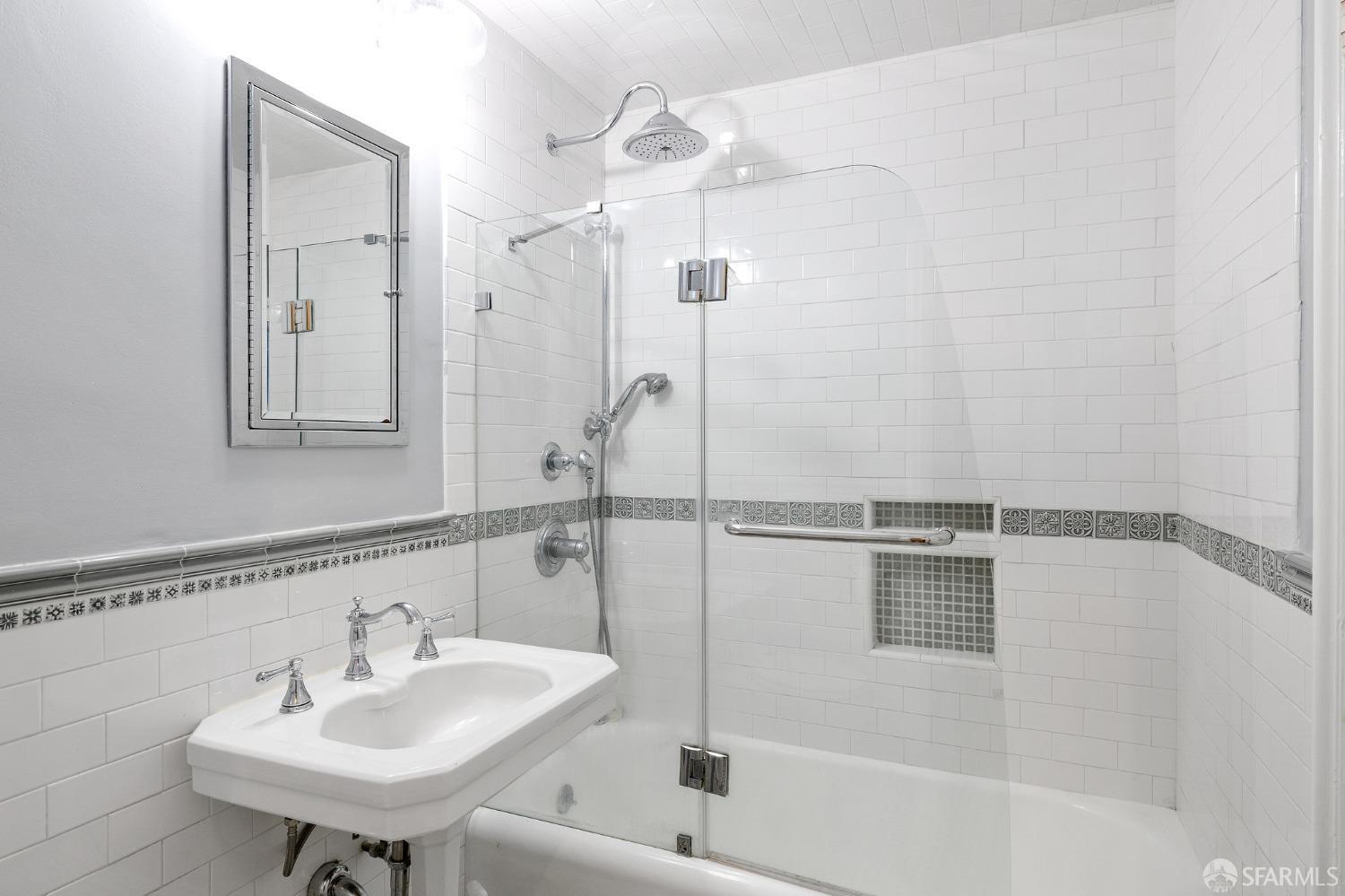 2701 Van Ness Avenue # 207