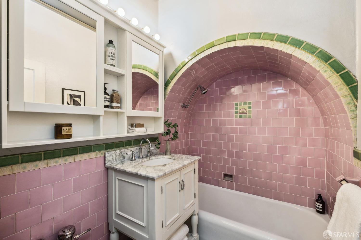 2701 Van Ness Avenue # 202