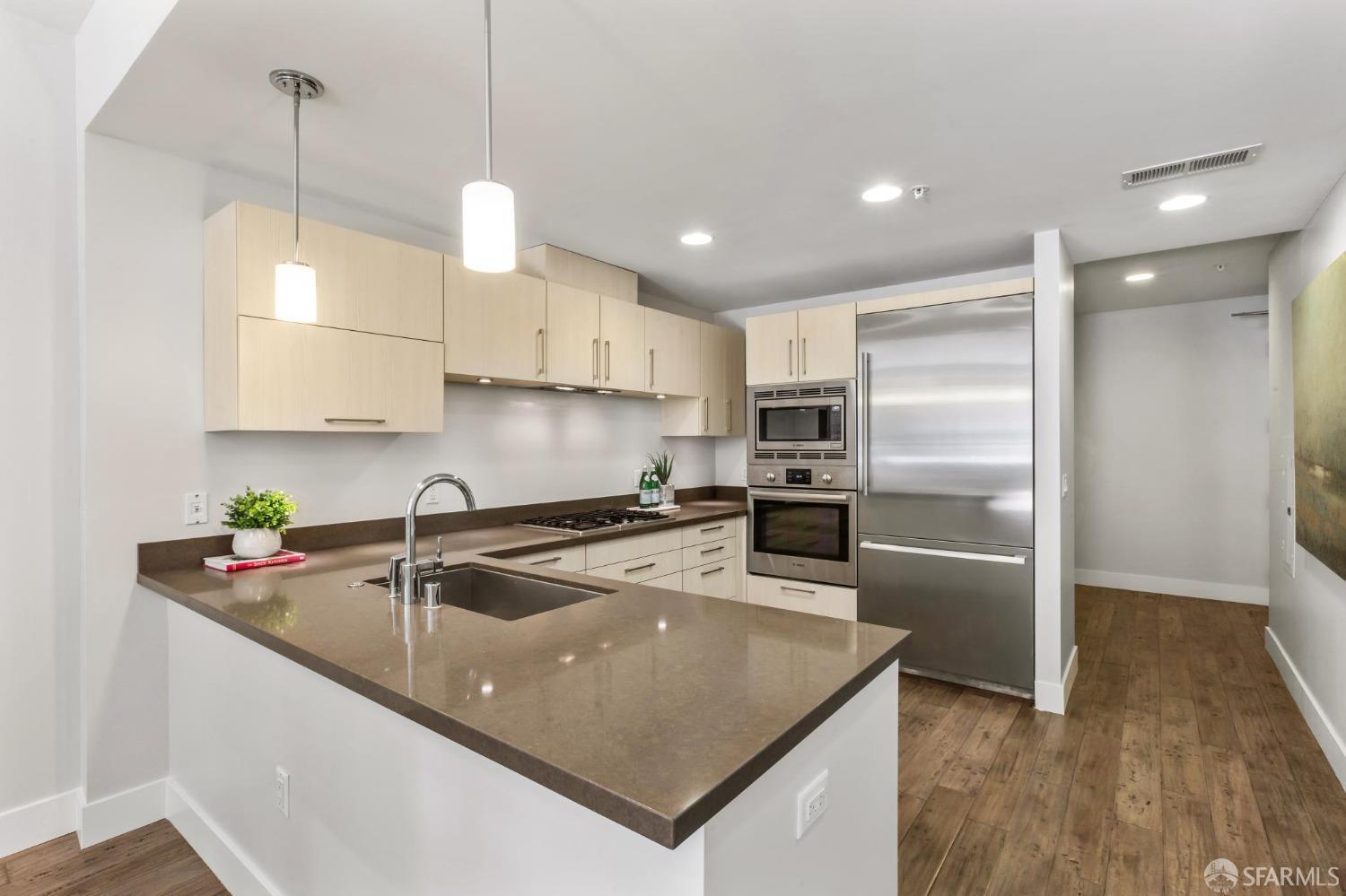 72 Townsend Street # 312