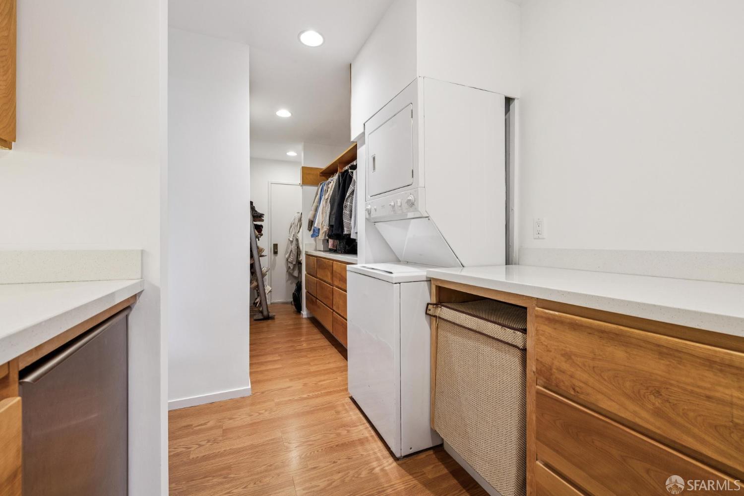 156 Lombard Street # 37