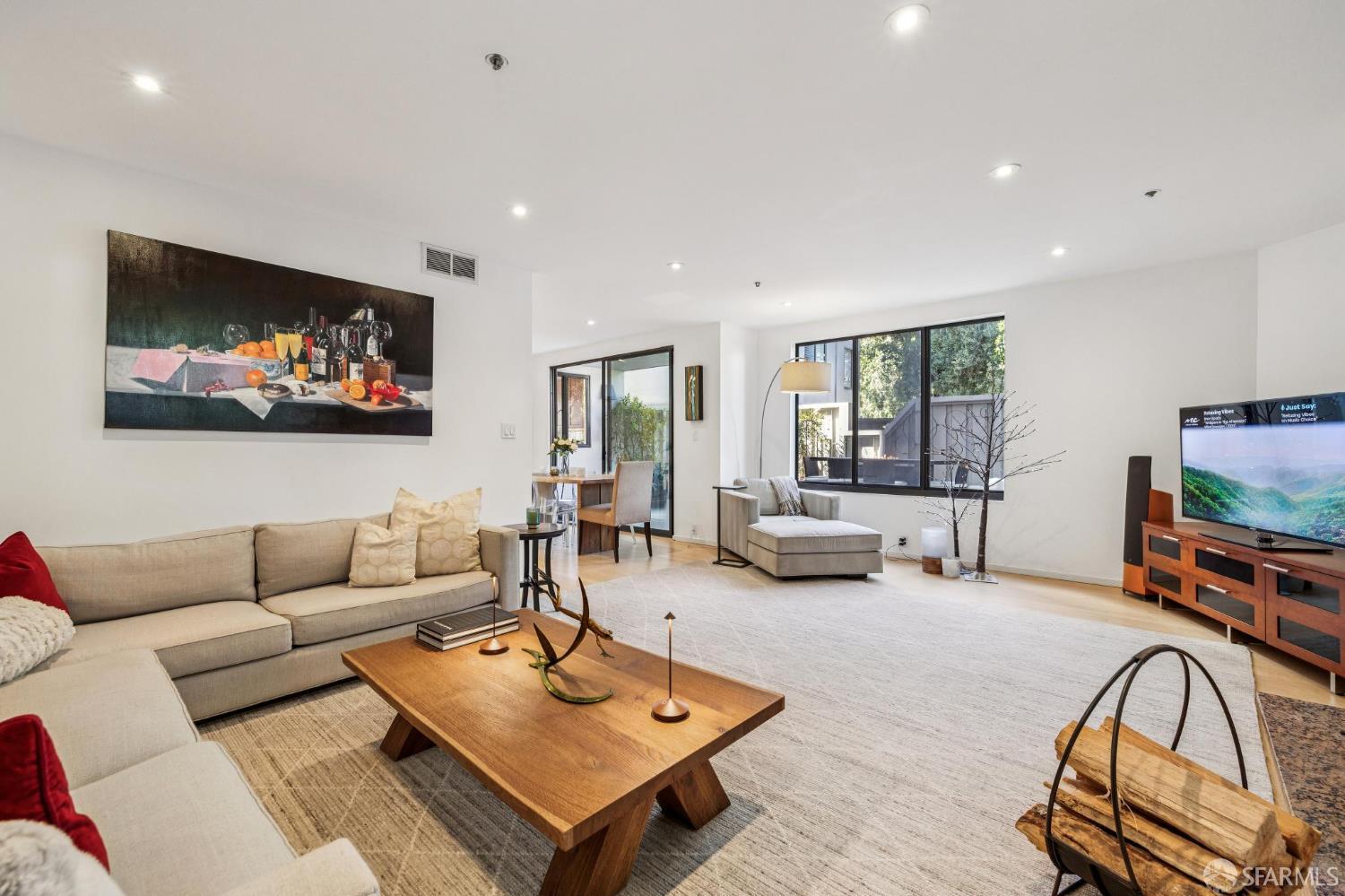 156 Lombard Street # 37