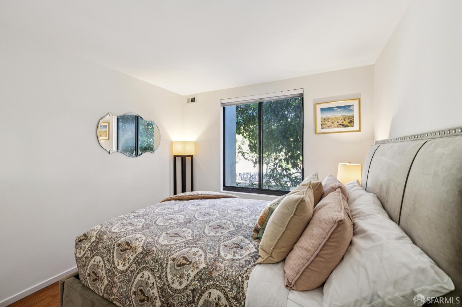 156 Lombard Street # 37