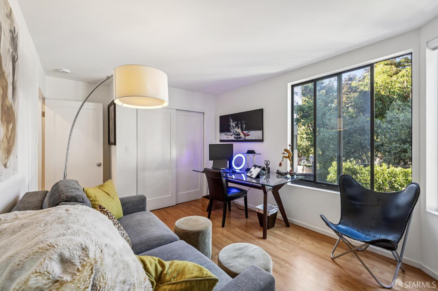 156 Lombard Street # 37