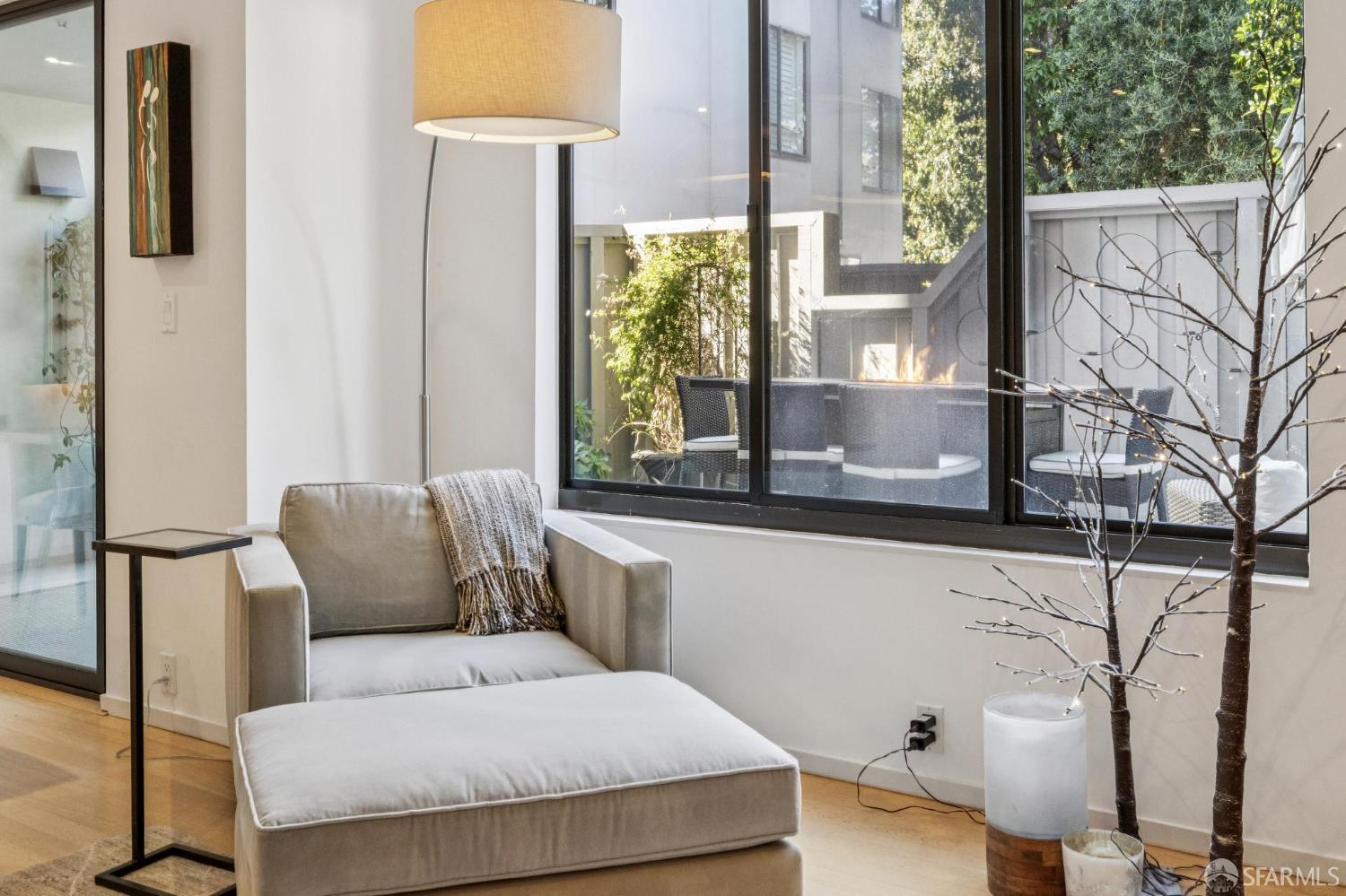 156 Lombard Street # 37