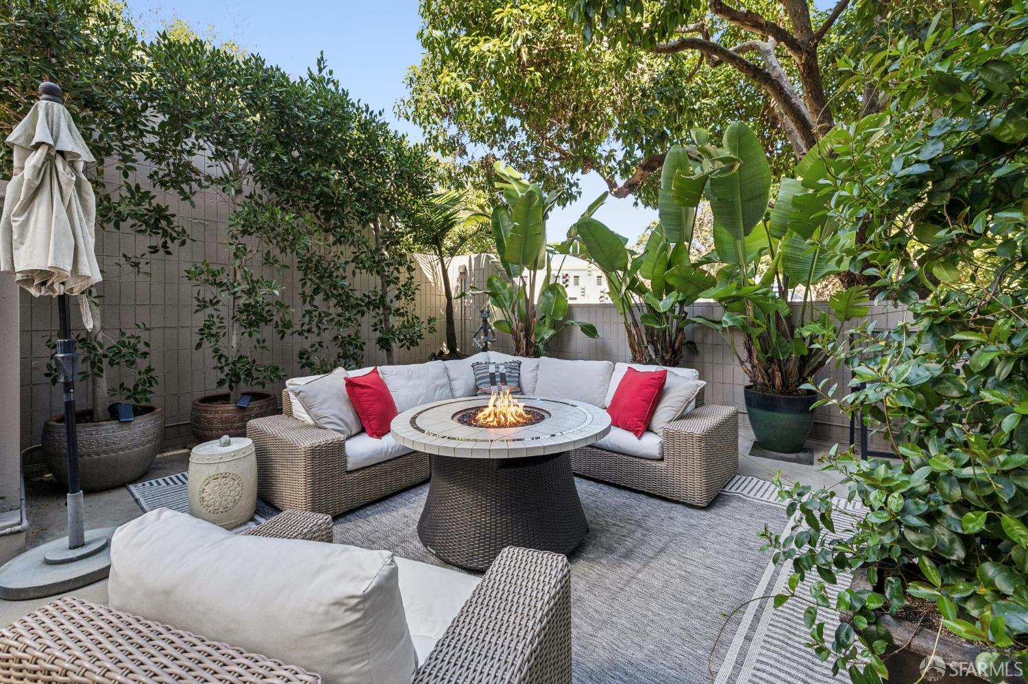 156 Lombard Street # 37