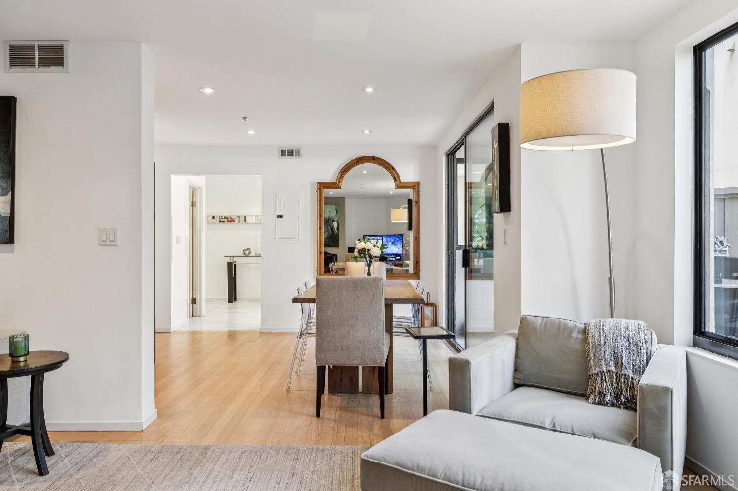 156 Lombard Street # 37