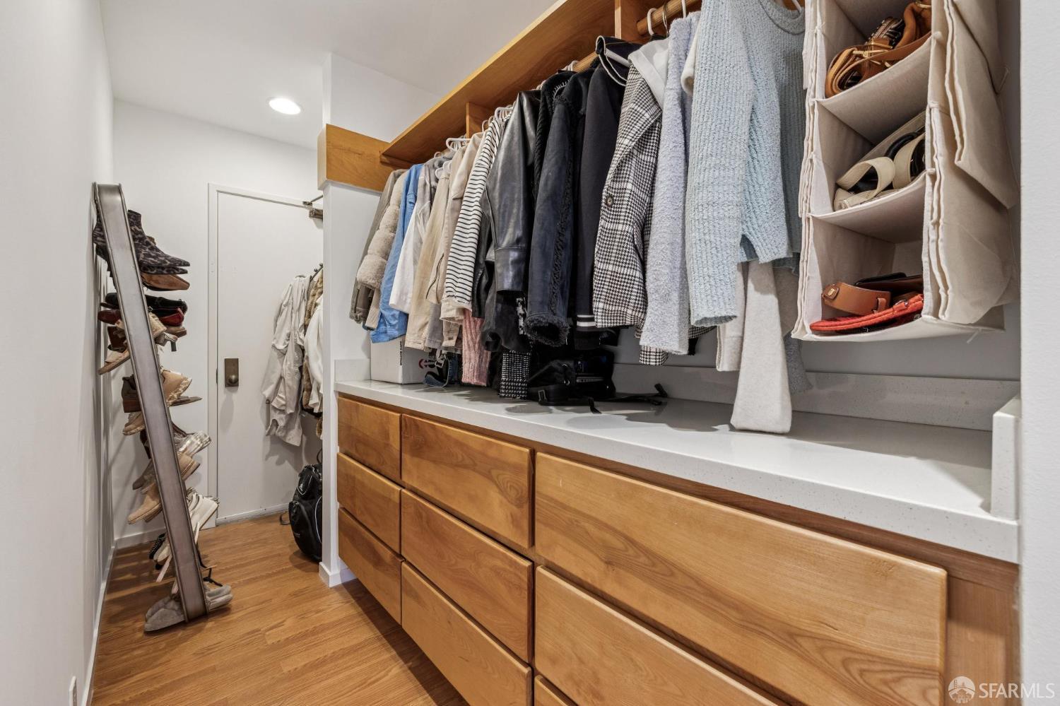 156 Lombard Street # 37