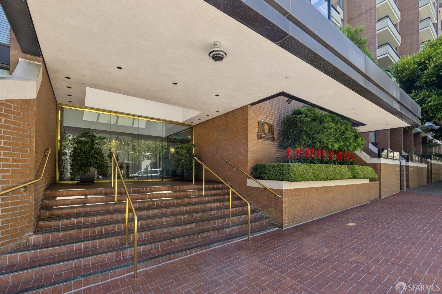 101 Lombard Street # 901W