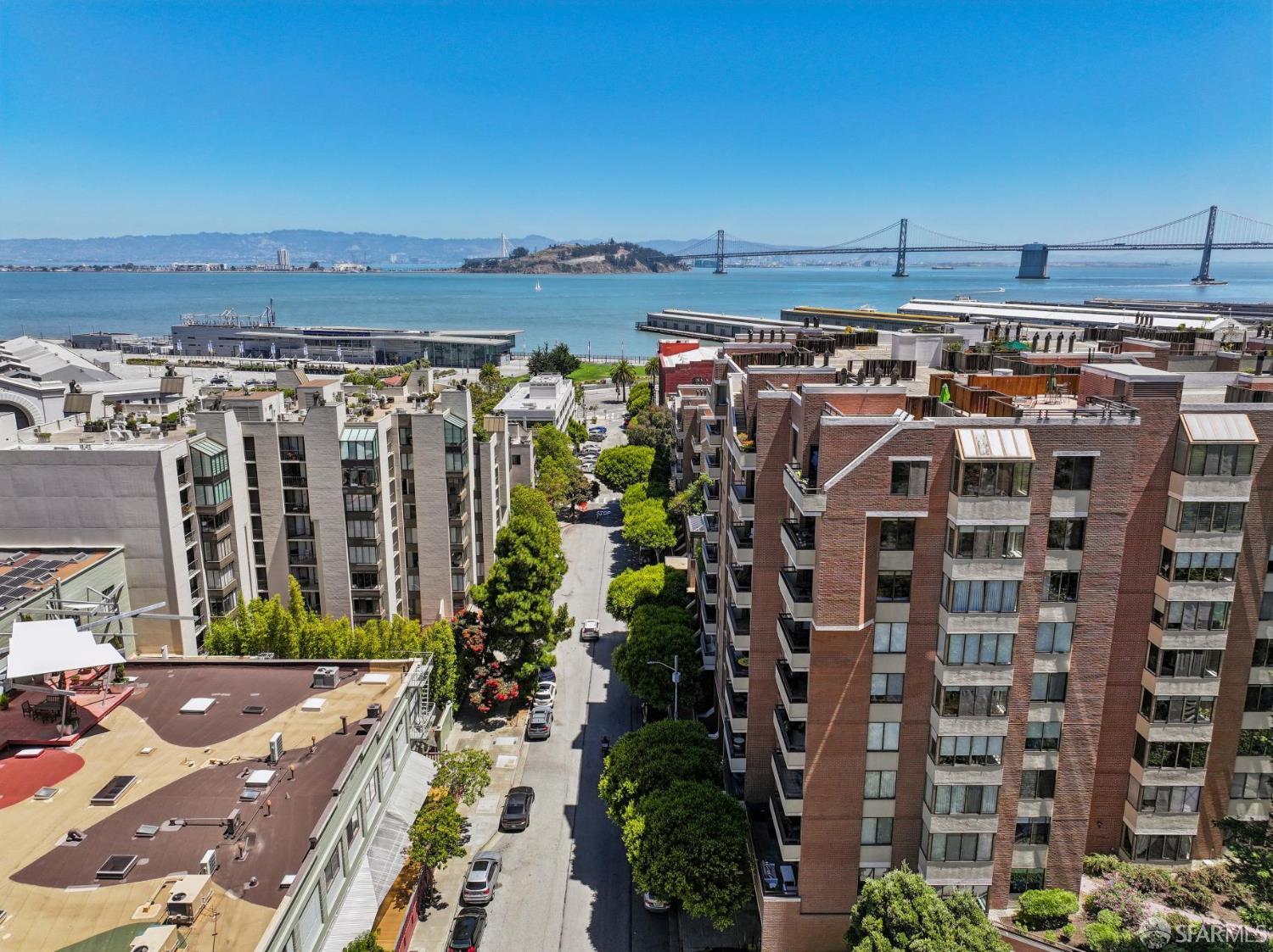 101 Lombard Street # 901W