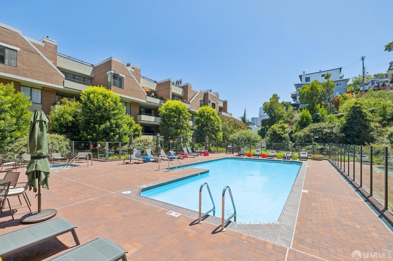 101 Lombard Street # 901W