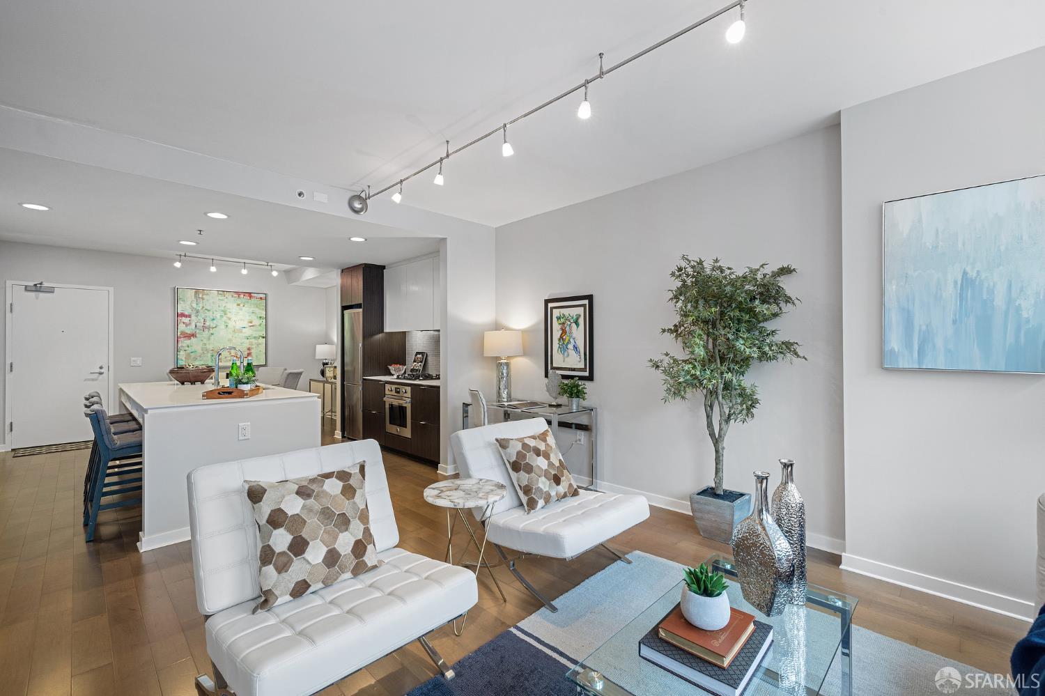 1788 Clay Street # 205