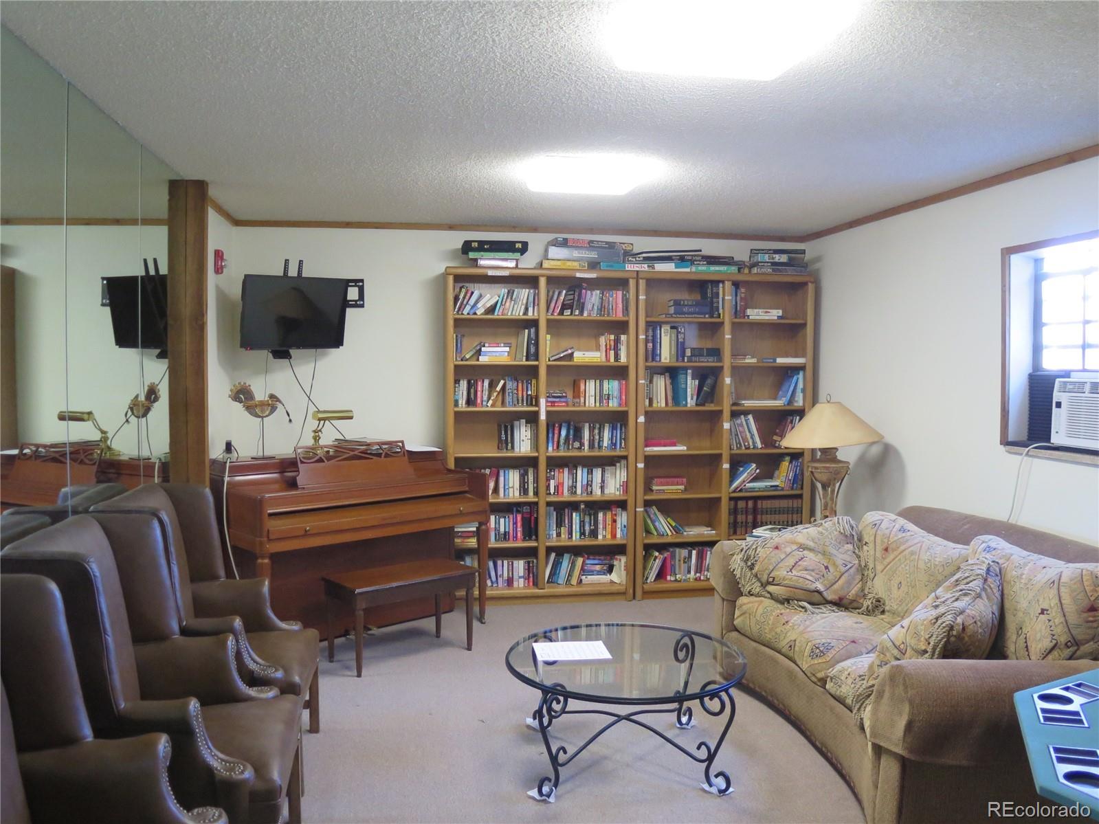 4250 S Olive Street Unit: 202