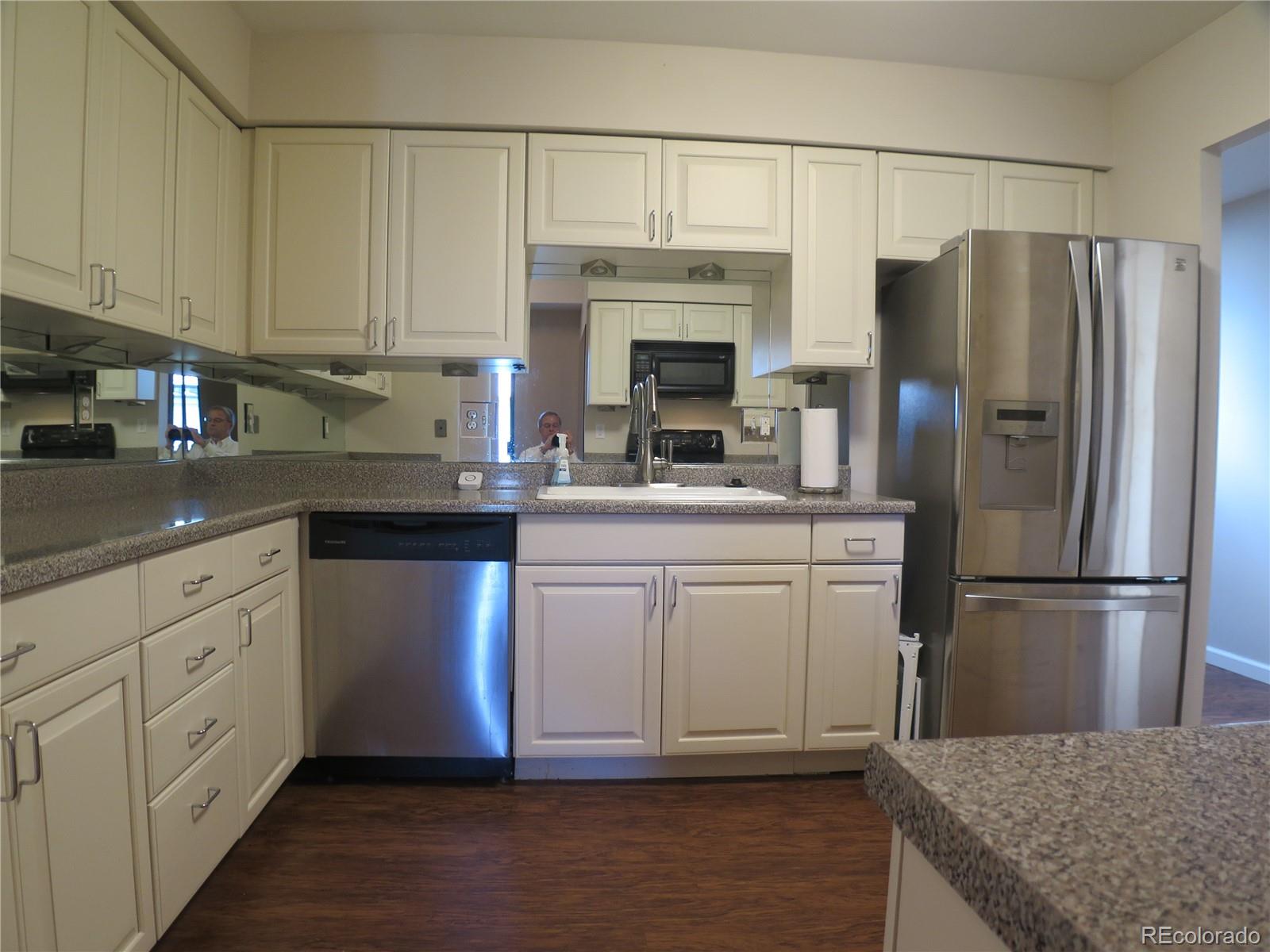 4250 S Olive Street Unit: 202