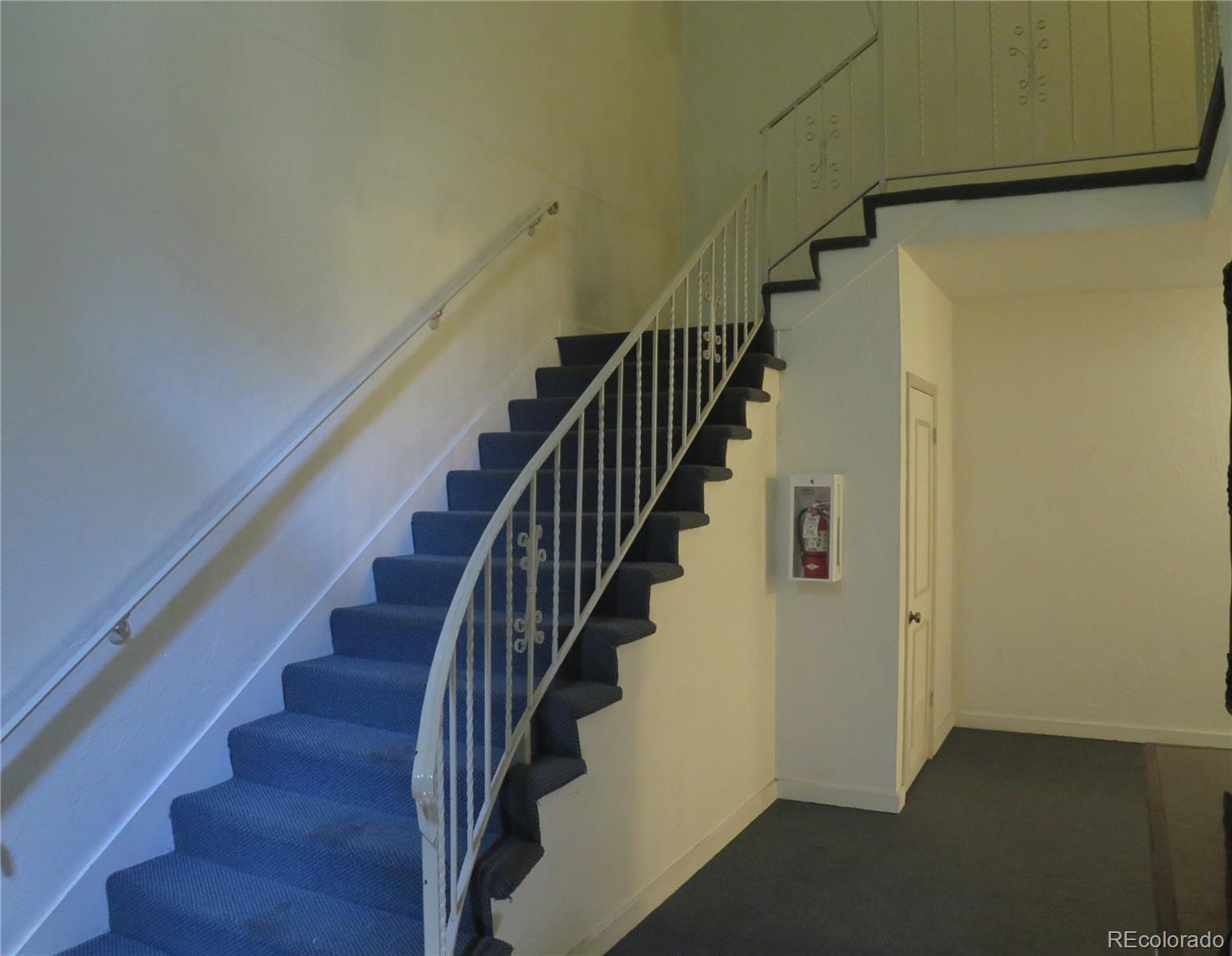 4250 S Olive Street Unit: 202