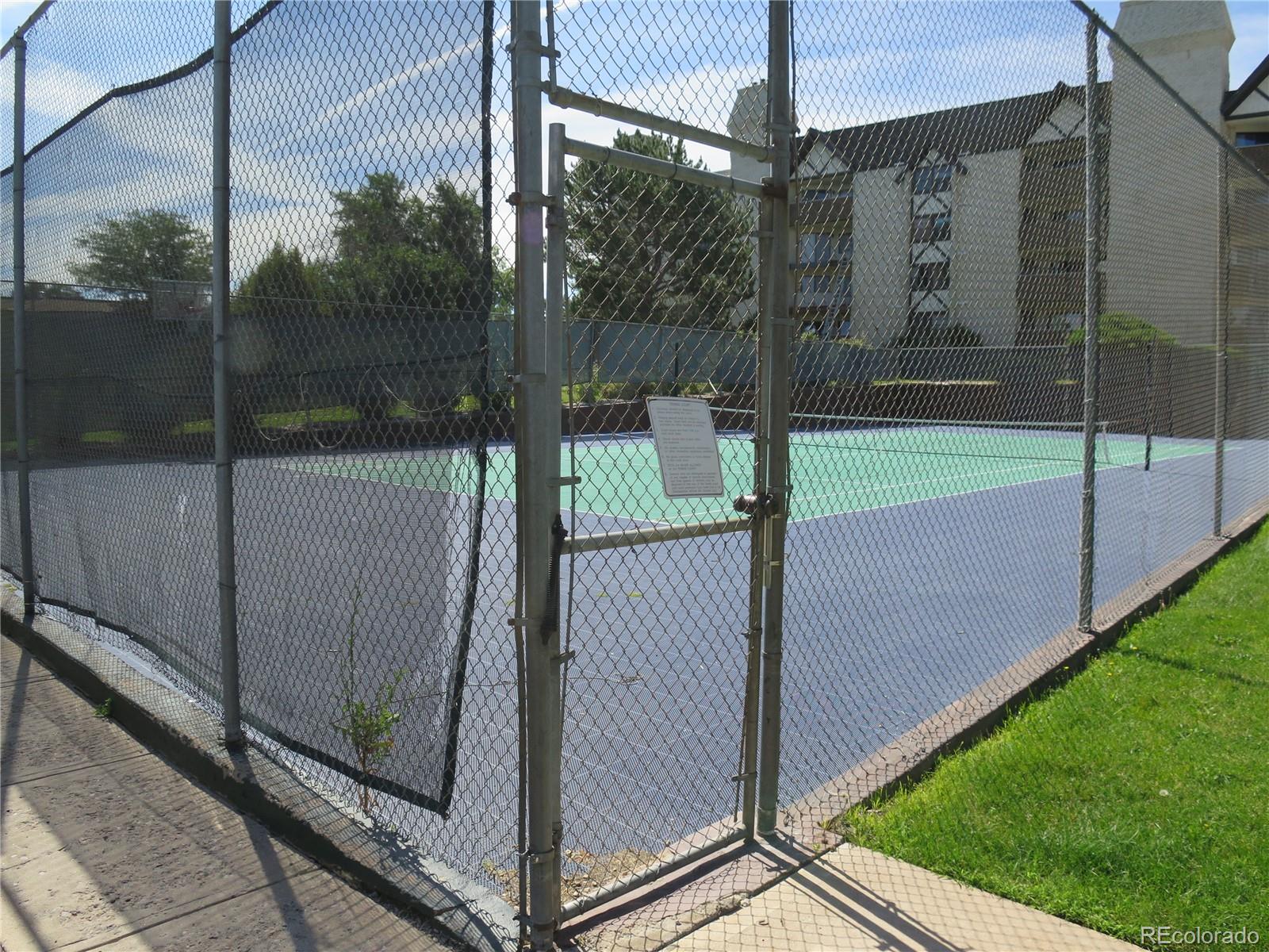 4250 S Olive Street Unit: 202