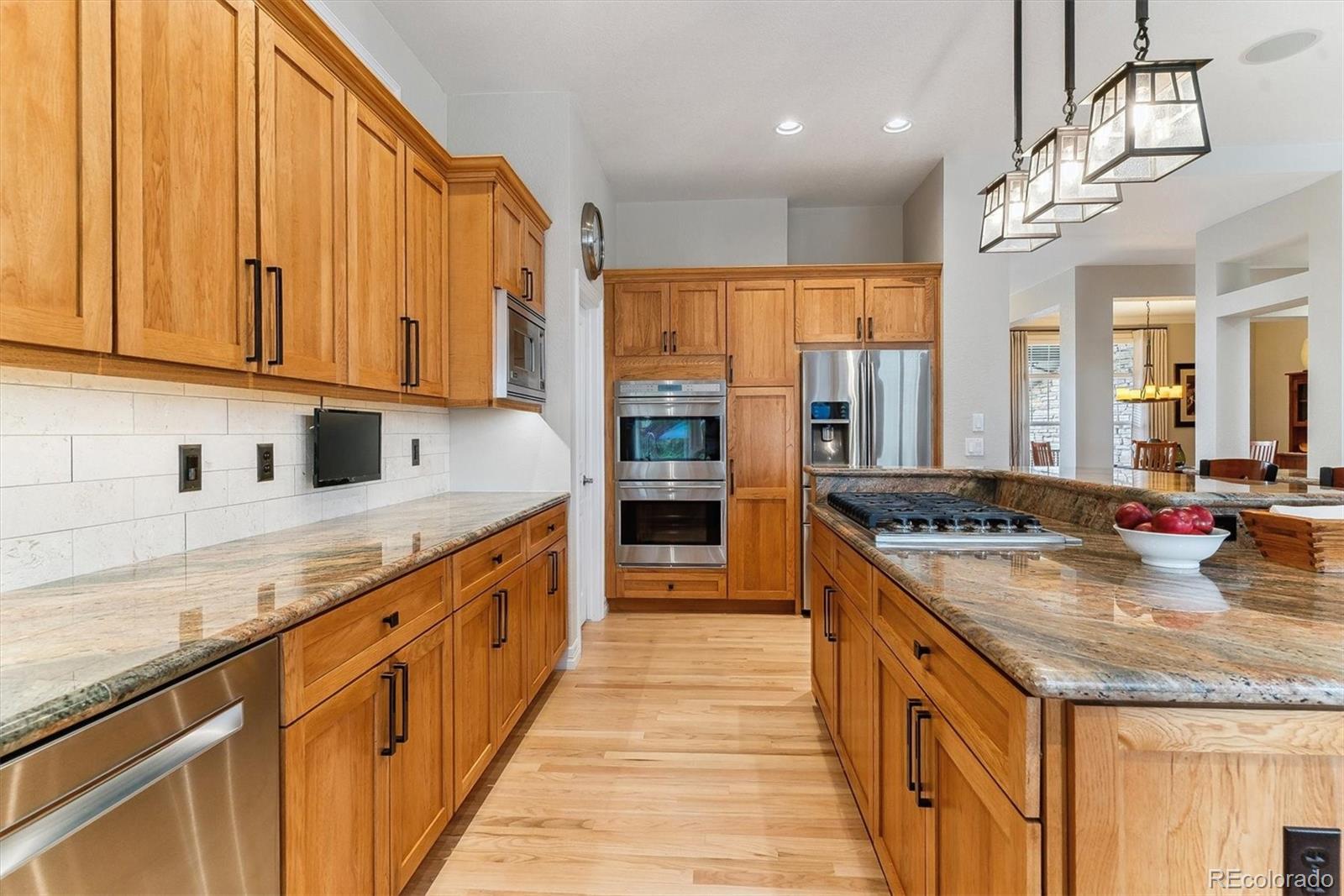 25165 E Plymouth Circle