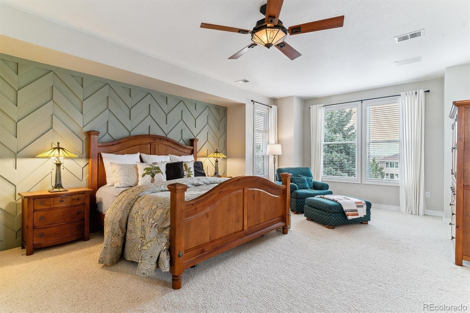 25165 E Plymouth Circle