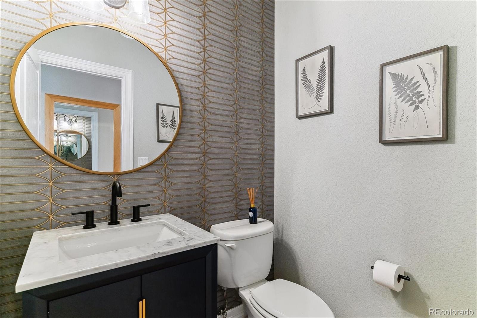 25165 E Plymouth Circle