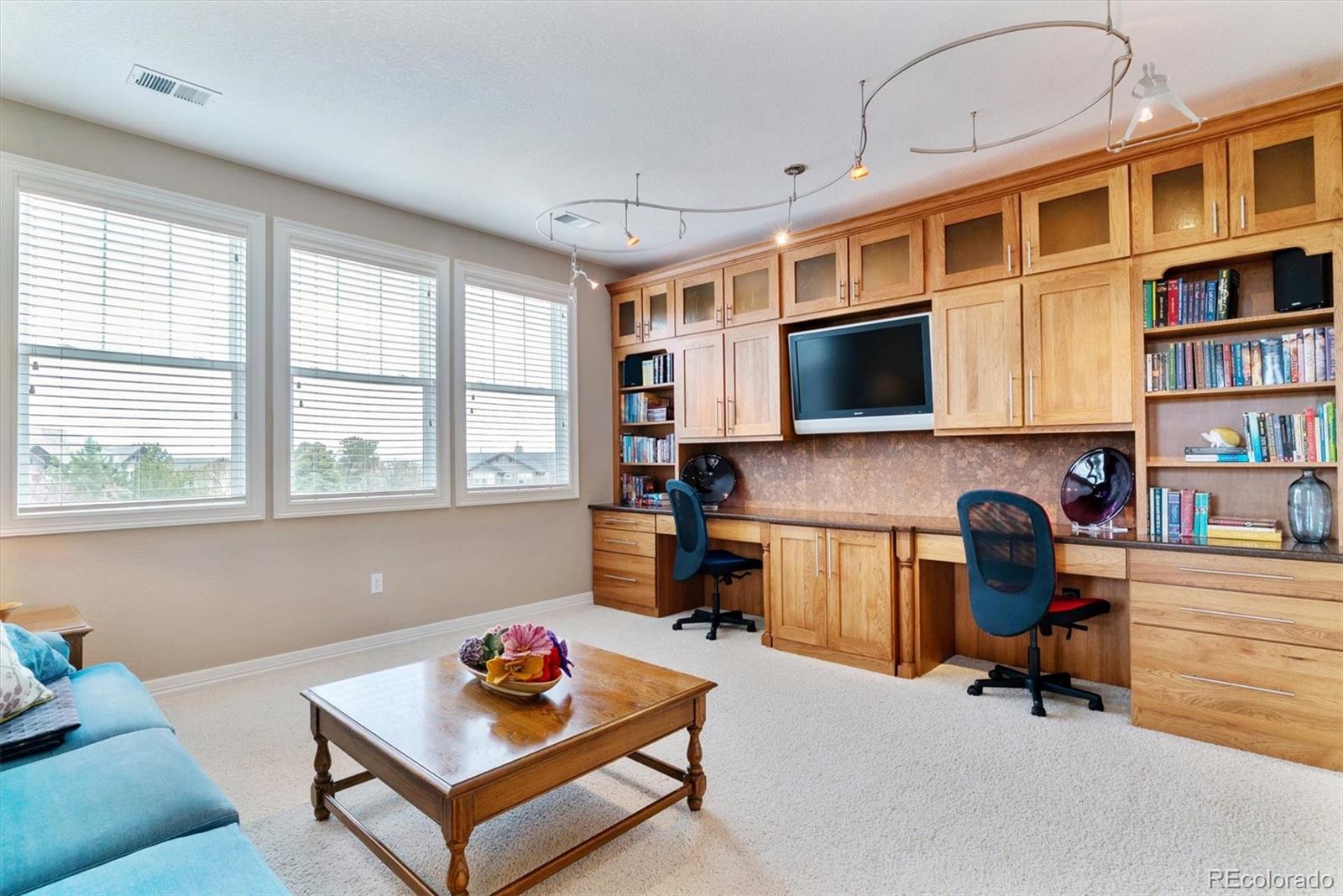 25165 E Plymouth Circle